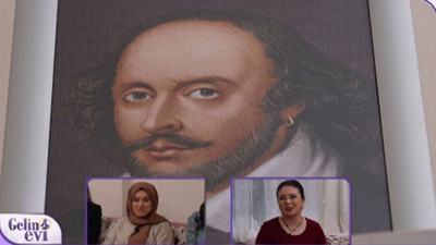 Duvardaki William Shakespeare'i gösterip 'Aile büyüğünüz mü?' diye sordu