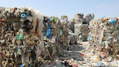 Almanya'dan Türkiye'ye gönderilen plastik atıklar: Bakan yasa dışı ihracata yasak istiyor