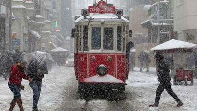 İBB kentte bu akşam kar yağacağını duyurarak yurttaşları uyardı