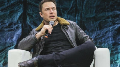 Musk: En çok insansız araç yazılımı ve insansı robot satacağız