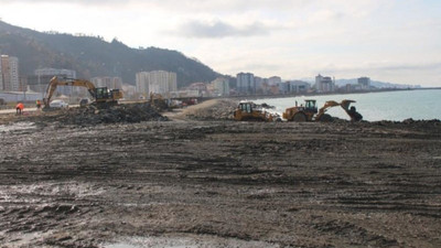 Rize'de şehir hastanesi yapmak için deniz dolduruluyor