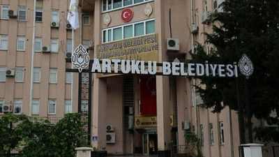 Artuklu Belediye Meclisi'nde HDP önergesine destek veren AKP'lilere saldırı