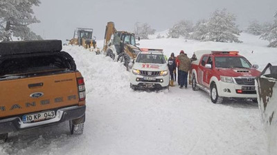 Kazdağları'nda mahsur kalanlar kurtarıldı