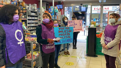 Kadınlardan işçilere destek için markette eylem: Migros sana söylüyorum AKP sen anla