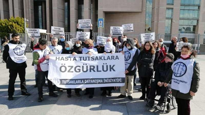 Tutukluların aileleri İstanbul Adliyesi'nde: Hasta tutsaklar ölüme terk edilmesin