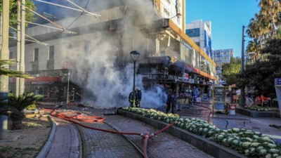 Antalya'da dönerci dükkanında yangın: Birçok dükkan zarar gördü