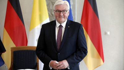 Almanya'da Steinmeier yeniden cumhurbaşkanlığına seçildi