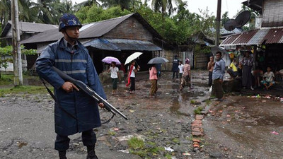 Myanmar Ordusu Arakanlı militanları suçladı