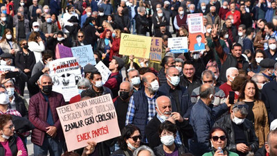 Mersin’de miting: Geçinemiyoruz, artık yeter zamlar geri alınsın