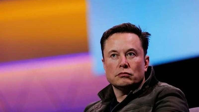 ‘Rus haber sitelerini engelle’ çağrısına Musk'tan yanıt: Silah zoru olmadıkça bunu yapmayacağız