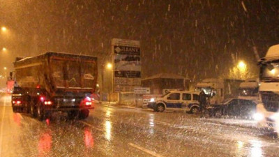 İstanbul’da kar nedeniyle TIR ve kamyonların girişine izin verilmeyecek