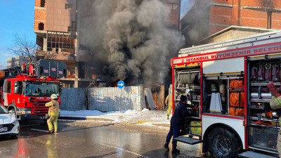 İstanbul'da kağıt toplayıcılarının barakaları yandı