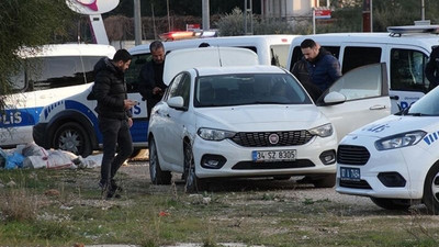 4 gündür park halinde olan otomobilin bagajında ceset bulundu