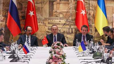 Çavuşoğlu: Putin Türkiye'ye gelecek, tarih bekliyoruz