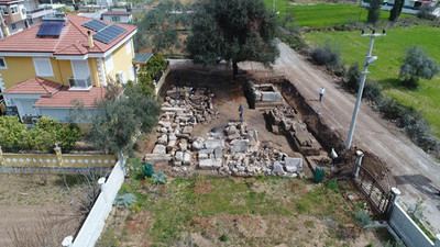 Antalya'da yola bitişik arsada Roma mezarlığı bulundu