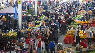 Pazar esnafı: Fiyatları söylemeye utanır olduk