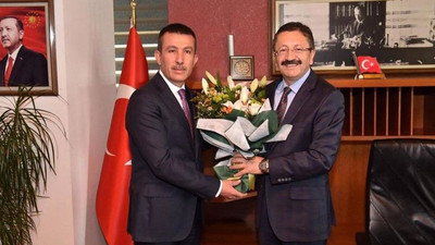 AKP'li belediye başkanları arasında borç kavgası: 'Belediye kötü yönetiliyor'