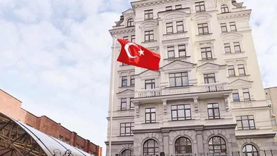 Türkiye’nin Kiev Büyükelçiliği, Kiev’de yeniden faaliyetlerine başladı