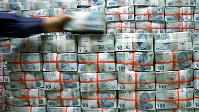 Anket: 2022'ye ilişkin cari açık beklentisi 38,25 milyar dolar oldu