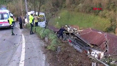 İstanbul'da gecekondunun üzerine tır devrildi: 5 yaralı