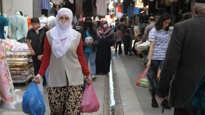 Diyarbakırlılar: İktidar insanların parasını silaha bombaya yatırıyor, her yere savaş açıyor