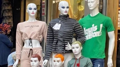 Turistlerin ilgisine kalan Mahmutpaşa, sahte ürünlere mahkum oldu