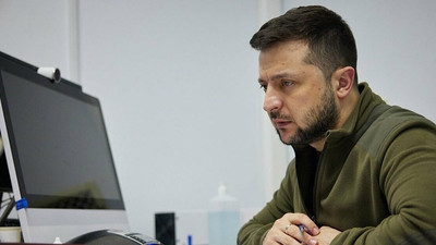 Zelenskiy: Azovstal'daki sivillerin tahliyesi başladı