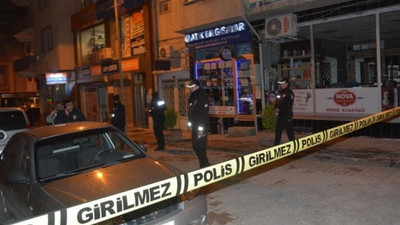 Eğlence mekanı çıkışı havaya ateş açan polis, açığa alındı