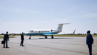 İnsani yardım taşıyan 11 mürettebatlı jet ormanlık alana düştü