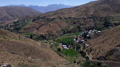 Hakkari'de bir köy, polisin patlayıcıyla yakalandığı günden beri asker ablukasında: 35 aile göç etti