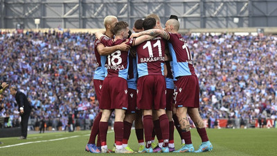 Şampiyon Trabzonspor, küme düşmüş Altay karşısında zorlandı