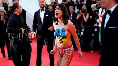 75. Cannes Film Festivali'nde çıplak protesto