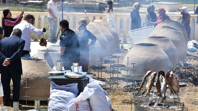 Hasankeyf’te ilk kez yapılan gastronomi festivali tandırla başladı