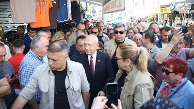 Düzce'de Kemal Kılıçdaroğlu’na, 'Burası Kandil değil, Düzce. Yanlış gelmişsin' diyen iki kişi AKP'li çıktı