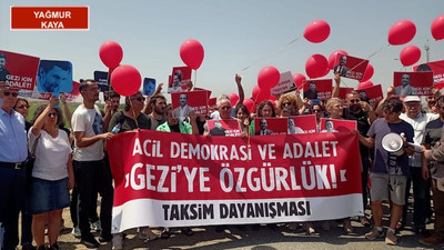 Silivri ve Bakırköy cezaevleri önünde Gezi tutukluları için 'adalet' çağrısı