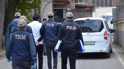 5 ilde operasyon: KHK ile ihraç edilmiş kamu personellerinin de olduğu 16 kişi gözaltına alındı