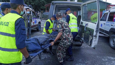 Nepal'deki uçak kazasında ölen 22 yolcunun cansız bedenine ulaşıldı