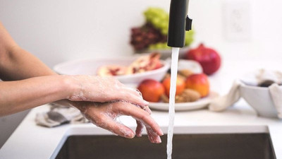 Gıda güvenliği için bunları yapmaktan kaçının: 10 tehlikeli mutfak hatası