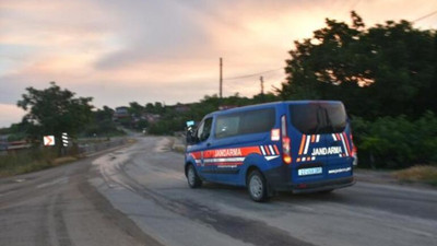 Kendilerine polis süsü verip, 2 Bulgar iş insanını gasp etmek istediler