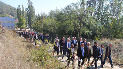 Muratdereliler maden için ağaç kesilmesine karşı