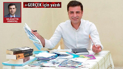 Selahattin Demirtaş: Dik Dur Eğilme Reis!