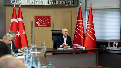 CHP'de saha çalışmalarını arttırma kararı: Her salı farklı ilde grup toplantısı