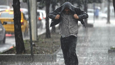 Meteoroloji'den İstanbul dahil 23 ilde, bayramın ilk iki günü için sağanak uyarısı