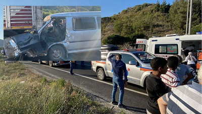 Tarım işçilerinin taşındığı minibüs, kaza yapan kamyona çarptı: 12 yaralı