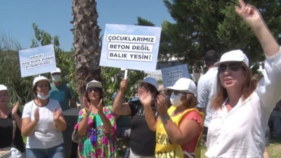 Seferihisar Sığacık Yat Limanı'nın genişletilmesi kararı protesto edildi