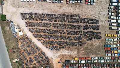 'Dövizle getirilen binlerce araç, yediemin otoparklarında çürüyor'