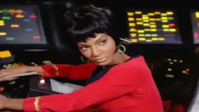 Uzay Yolu'nun Teğmen Uhura'sı hayatını kaybetti