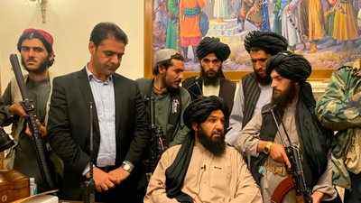 Taliban liderleri ABD'ye verilecek yanıtı görüşüyor