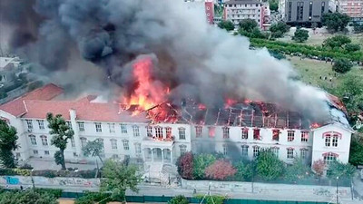 Balıklı Rum Hastanesi'ndeki yangın kontrol altına alındı