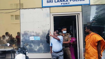 Sri Lanka'da sendika lideri Stalin gözaltına alındı